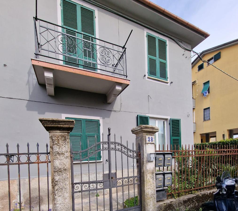 Flora House Apartment La Spezia